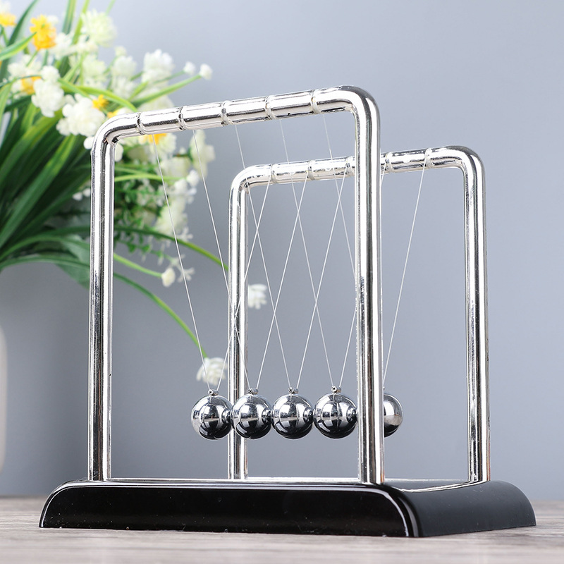 Newton Pendulum Mini Figurine  - Newton Cradle Large 评论和价格